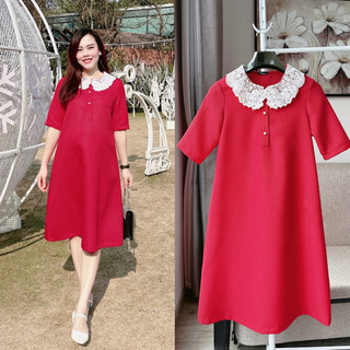 Váy bầu dạ đỏ cổ ren trắng