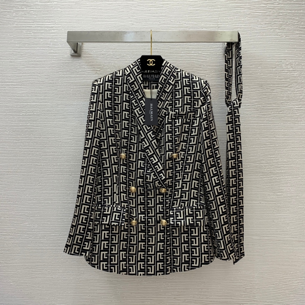 Áo khoác blazer nữ Balmain dài tay kèm đai eo tôn dáng, kiểu dáng thời thượng