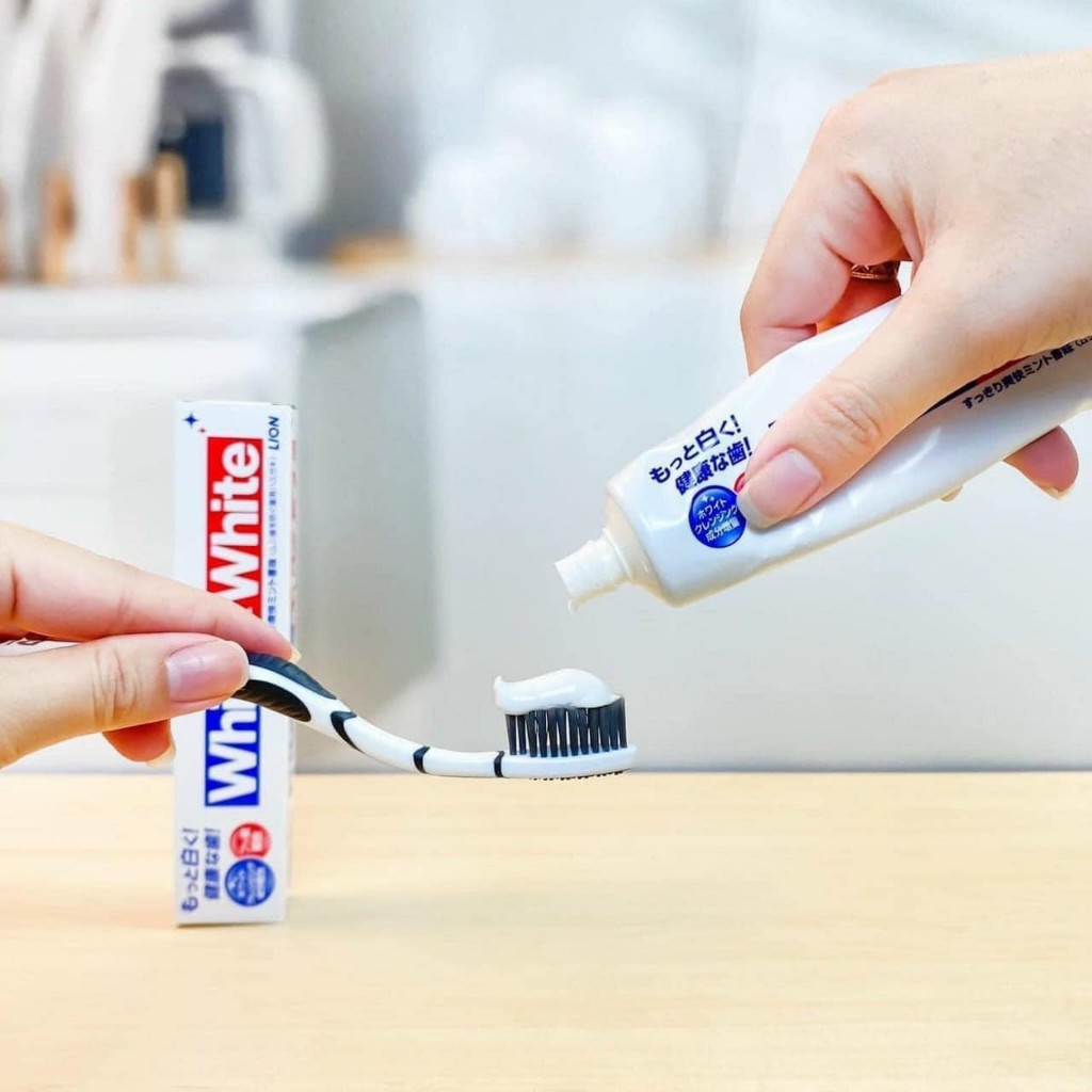 Kem Đánh Răng White & White Loin Nhật Bản 150g