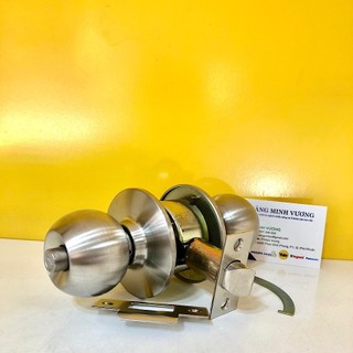 Khóa nắm tròn yale vca5327, có chìa, chuyên cửa phòng