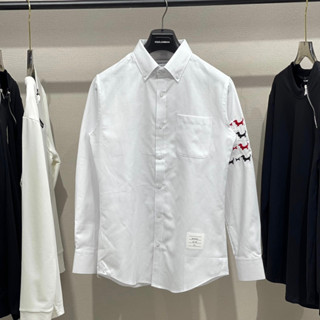 Áo sơ mi trắng nam nữ dài tay thêu hình cún xương đen đỏ ống tay vải thô logo chữ bụng dày dặn SM83P