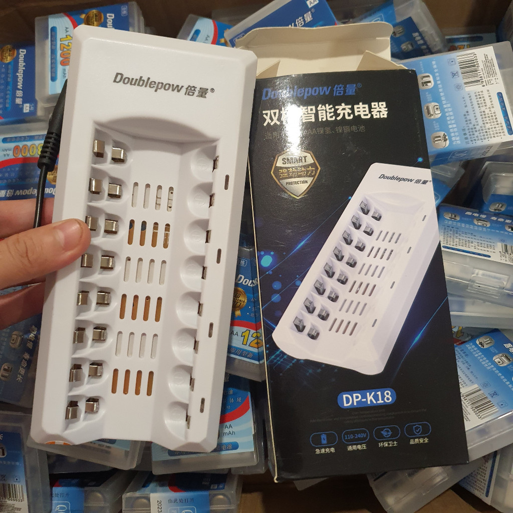 Sạc pin đa năng Doublepow AA/AAA tự ngắt DP-K18 đèn Báo Thông Minh Dùng Cho Pin Micro, Đồ Chơi, Remote