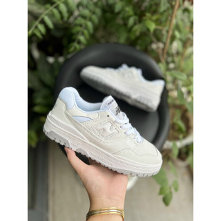 Giày sneaker CRT550 trắng