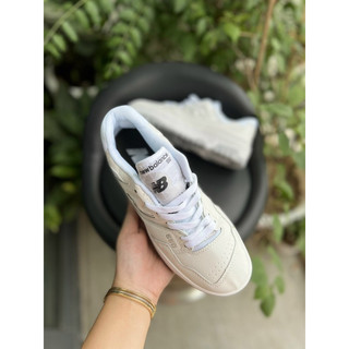 Giày sneaker CRT550 trắng ( giá chưa kèm box bảo vệ )
