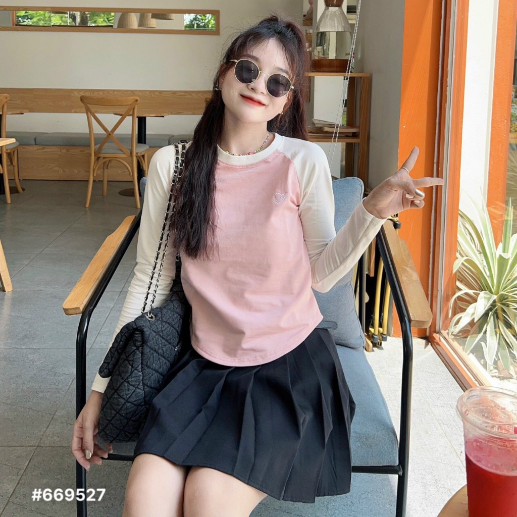 Áo thun tay dài thêu trái tim 669527