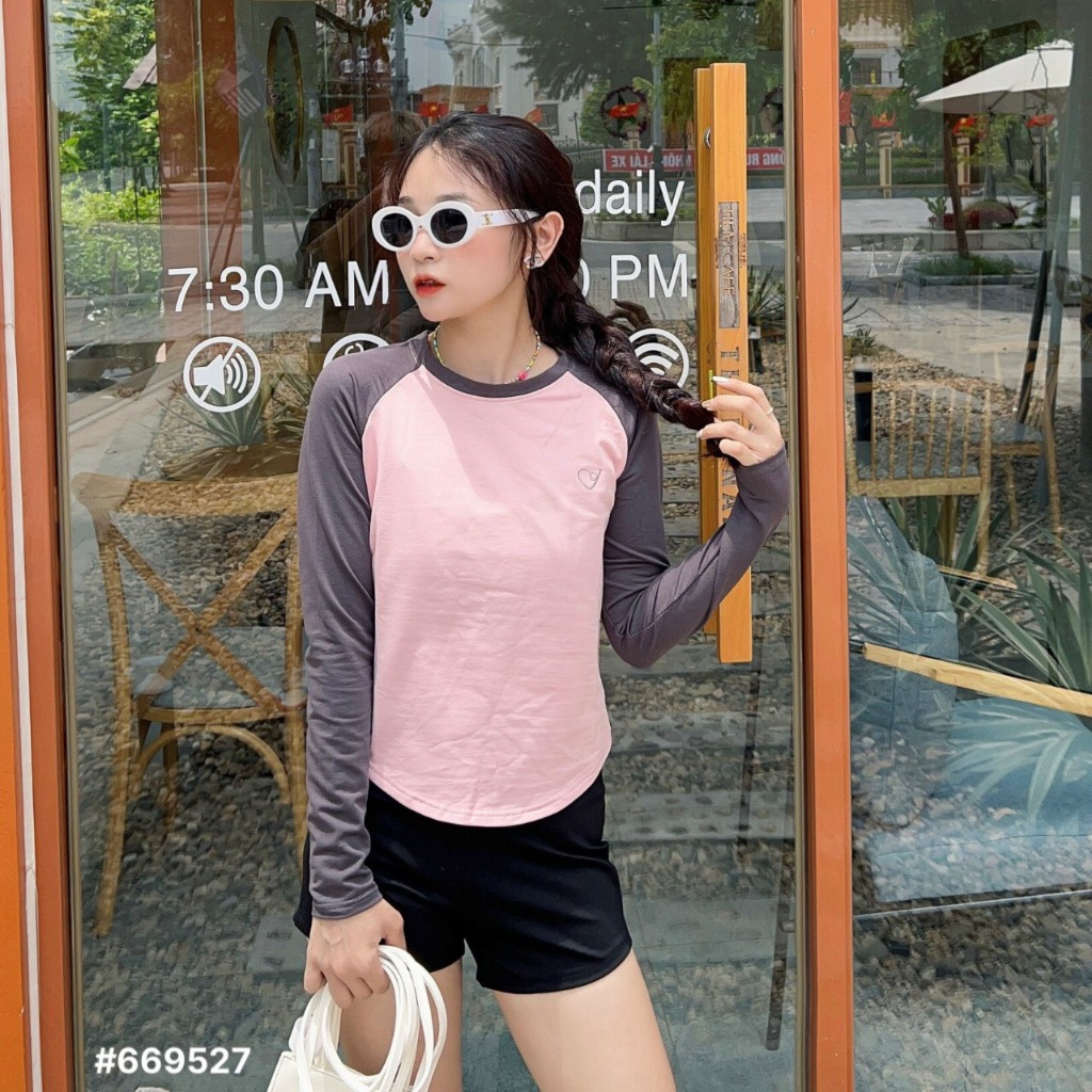 Áo thun tay dài thêu trái tim 669527
