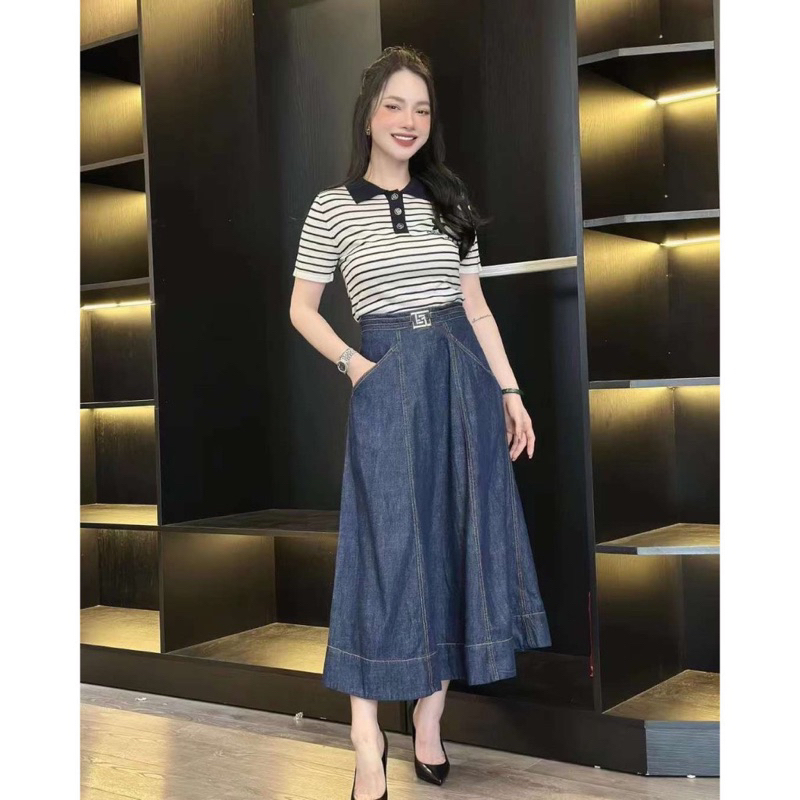 ÁO LEN MONGTOGHI DIO CỔ BẺ THÊU SAO HÀNG QC MS12221