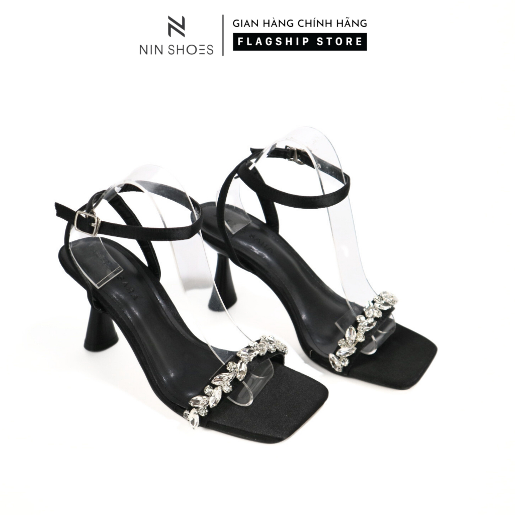 Giày cao gót đế 6cm Ninshoes giày sandal nữ đính đá đế bầu mũi vuông quai cài hở sau -SDM025