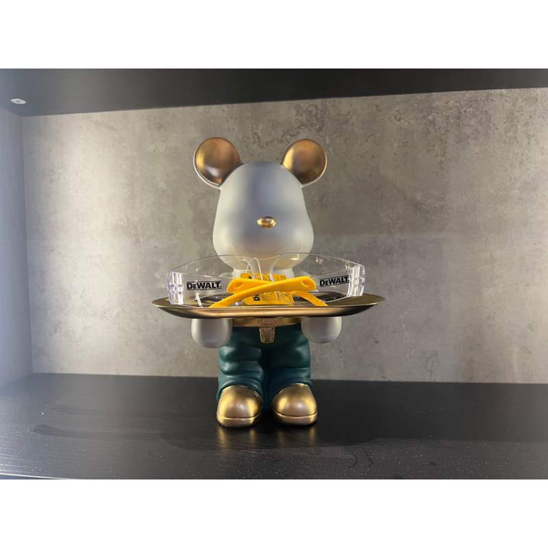 KÍNH DEWALT DPG54-1D THỜI TRANG CHỐNG XƯỚC