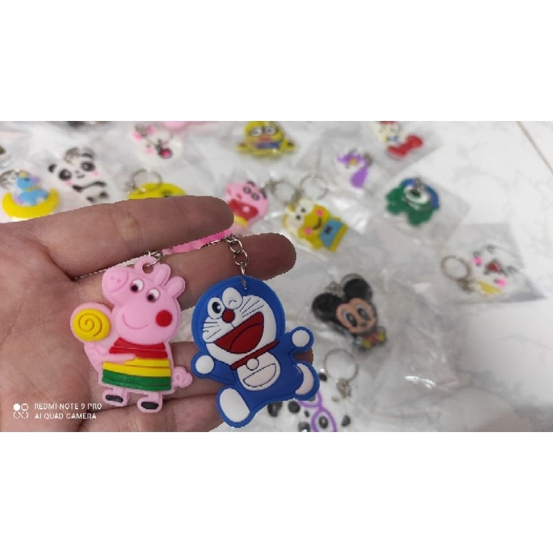 Combo 100 móc khoá thú dẻo size 4cm trộn hơn 20 mẫu