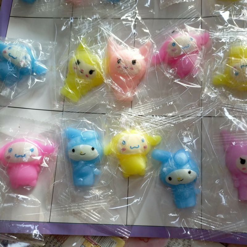 Sỉ Vỉ 20 Bóp Dẻo Hình Thỏ Dễ Thương