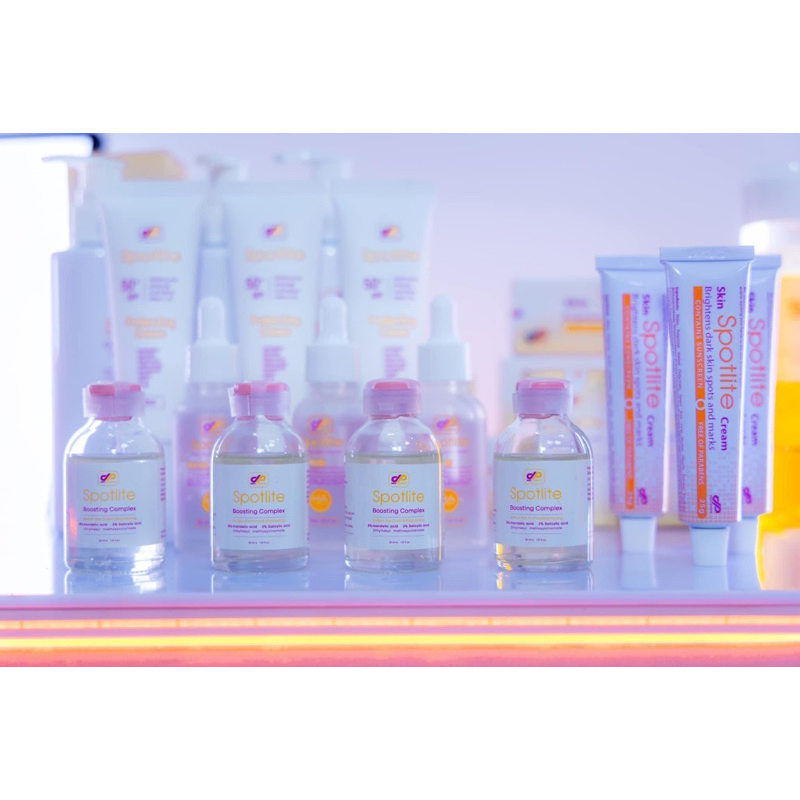 Tẩy tế bào chết hoá học AHA spotlite hỗ trợ giảm nám sáng mịn da