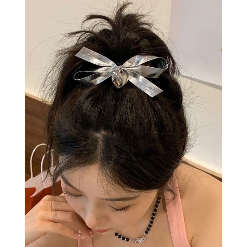 Kẹp Xước Tóc Nơ Bạc Trái Tim - KEP1623 - BCorner