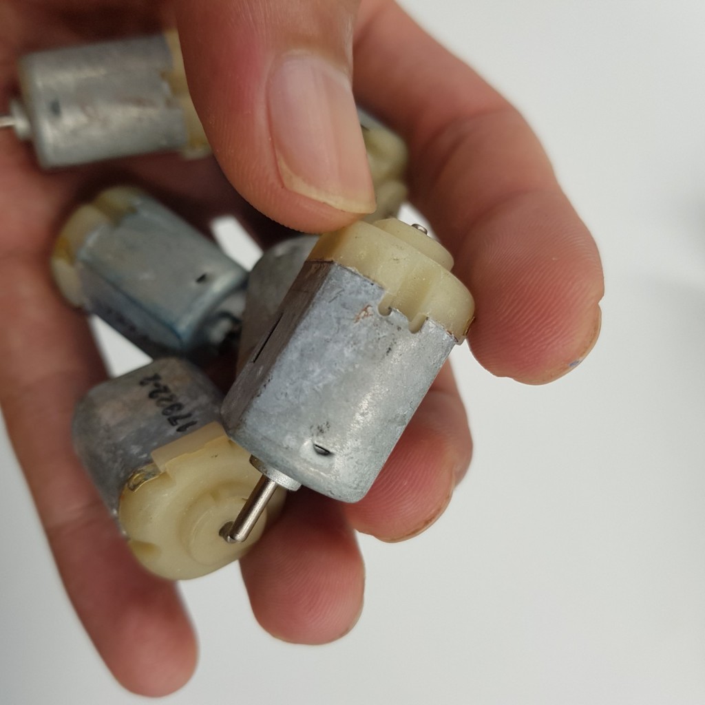 Động cơ DC 3V dùng cho chế các thiết bị mini DIY sáng tạo motor 3-6V motor 3V ShopLinhKienM2M