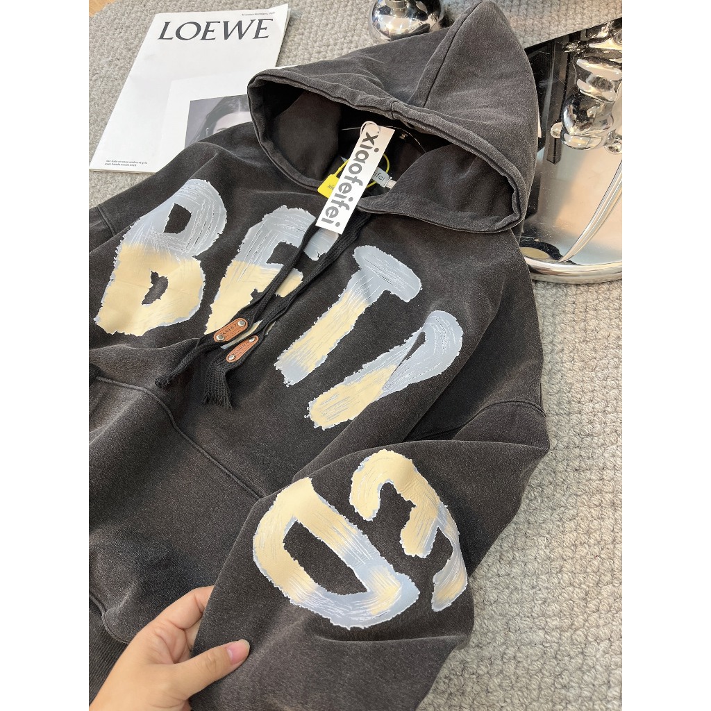 Áo hoodie chữ new