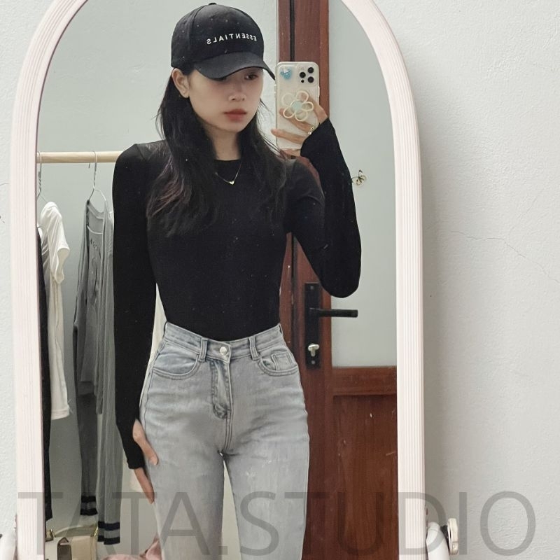 Áo Thun Gân Dài Xỏ Ngón