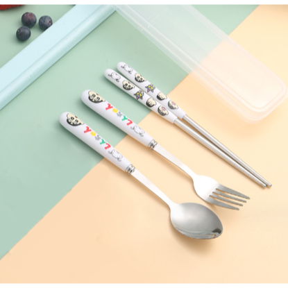 Bộ thìa dĩa đũa shin cậu bé bút chì BTDD5a có hộp đựng văn phòng du lịch dã ngoại