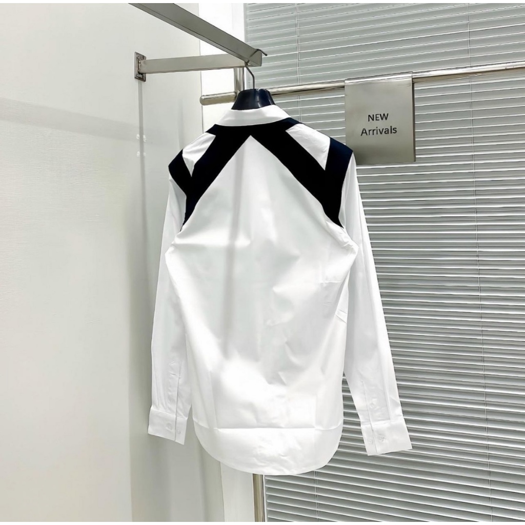 Áo sơ mi, áo sơ mi nam dài tay MCQ vải thô thêu vạch đen hai vai phong cách boy phố lịch lãm