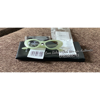 [AUTH] Kính Mango chống UV cho bé
