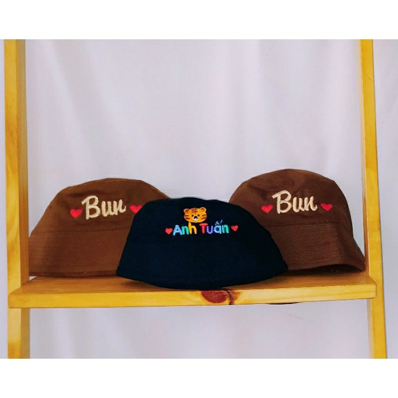 Mũ Bucket may quai sẵn thêu tên cho bé đủ 4 màu size từ bé đến ng lớn, inbox đổi hình thêu