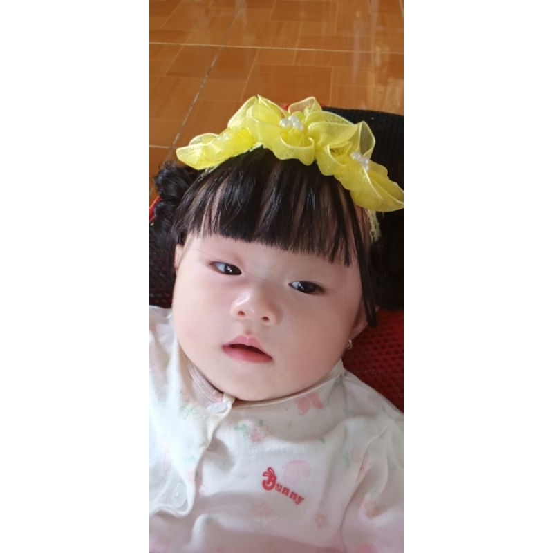 Băng đô tóc giả  hoa trắng nhũ to xinh nhiều màu cho bé