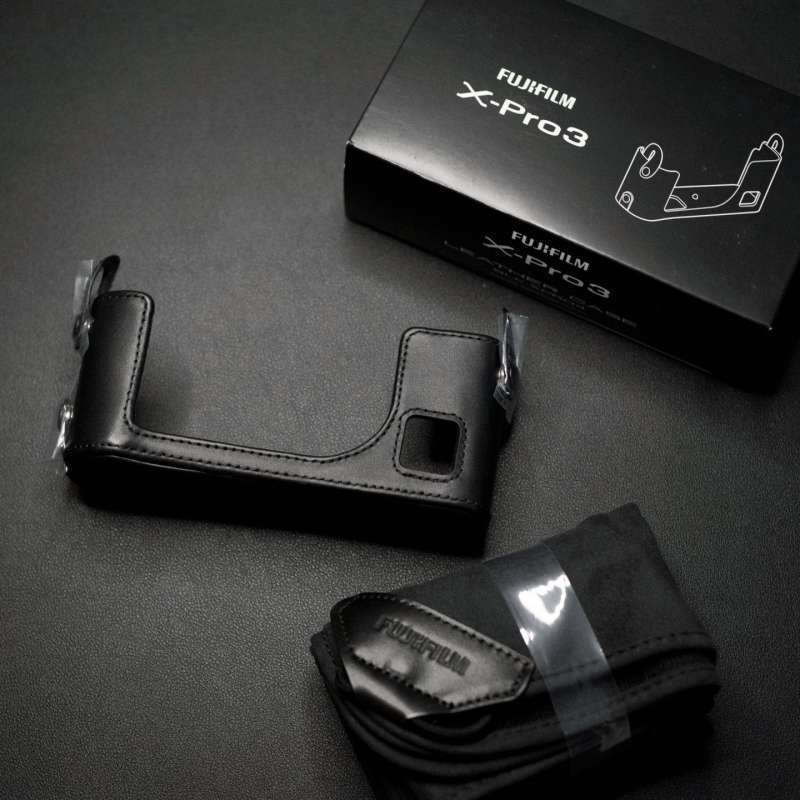 Bao Da HalfCase Fujifilm X-Pro3 BLC-XPRO3 - Chính Hãng