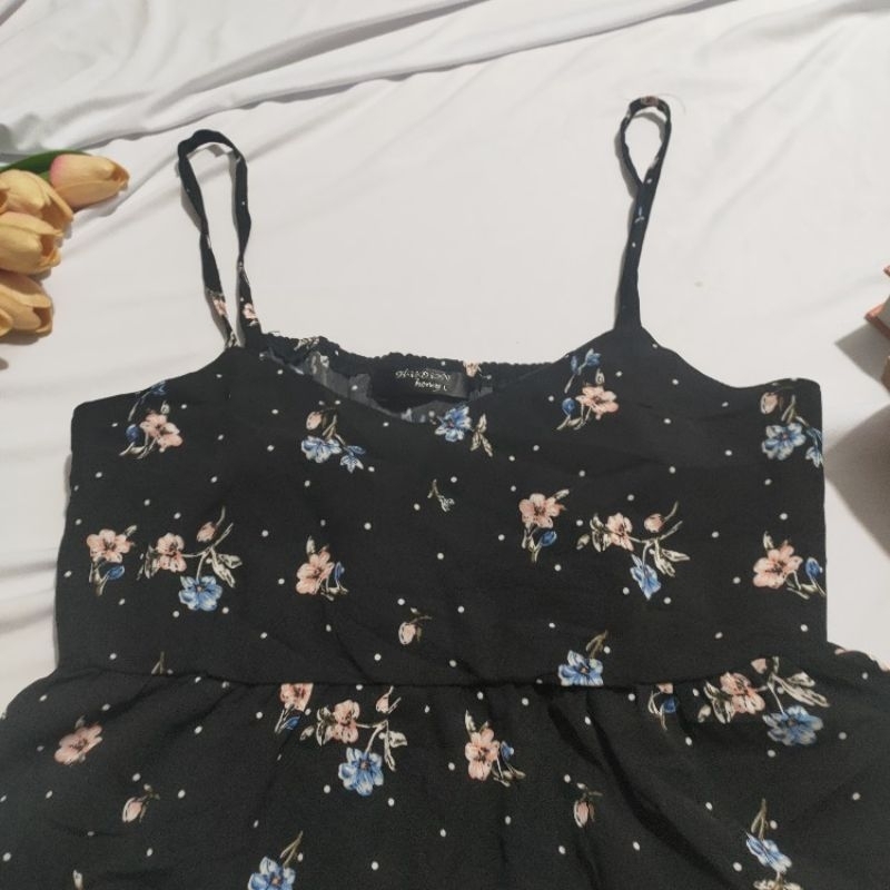 Áo dây Seconhand. A2