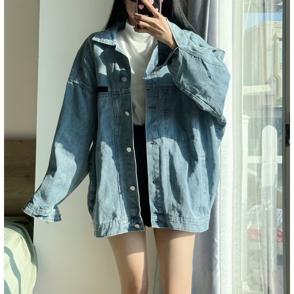 Áo khoác jean form rộng