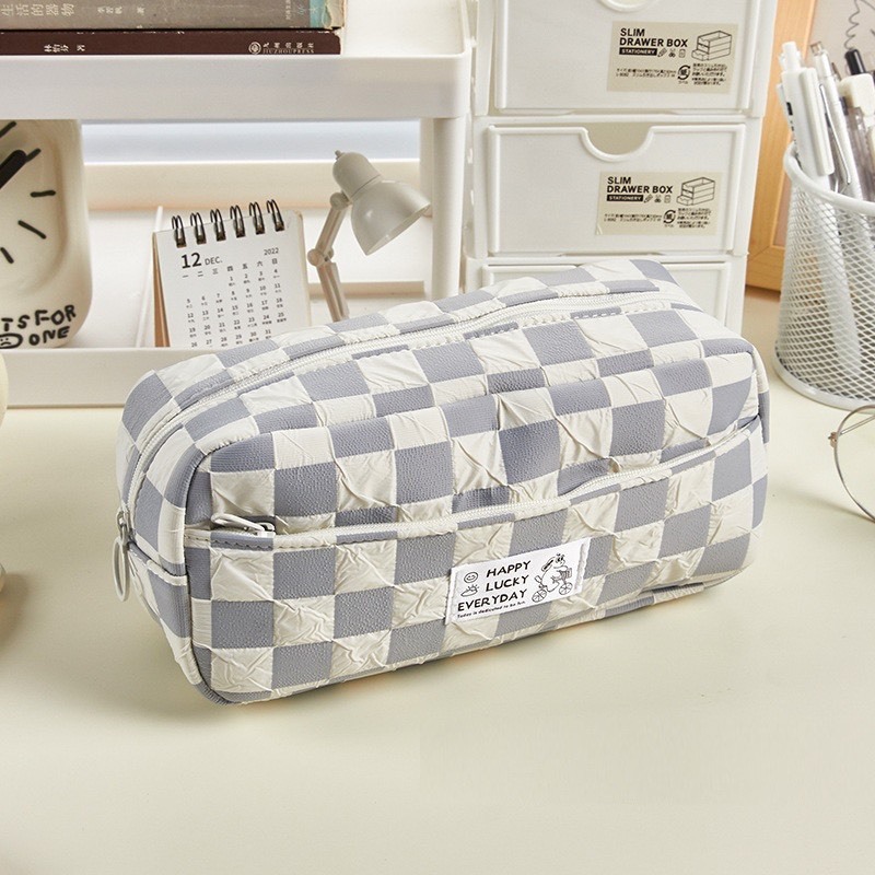 Túi đựng bút, đựng mĩ phẩm Happy Lucky kẻ caro - OPTUSBAG