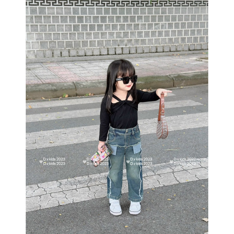 Set áo dài tay kèm quần bò cho bé gái