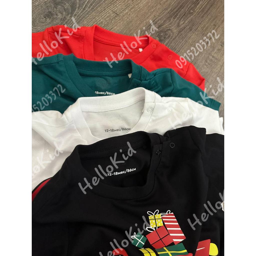 Áo thun hoạ tiết Noel cho bé