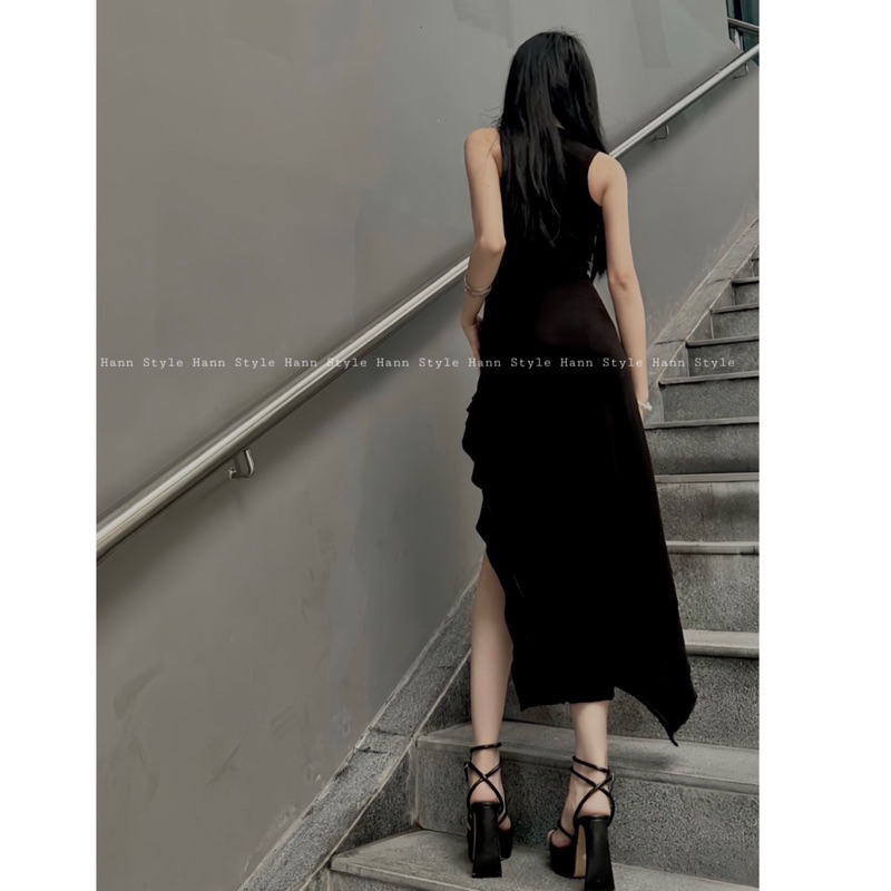 ĐẦM BODY DÁNG DÀI SÁT NÁCH XẺ TÀ VIỀN BÈO HÁCH CHÂN