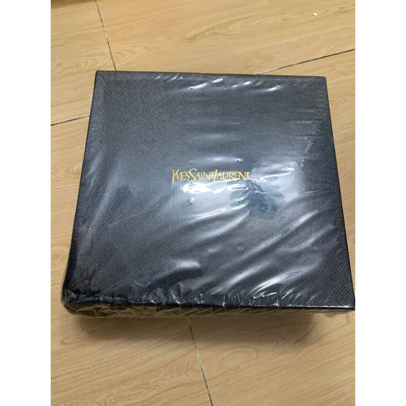 Túi đeo chéo Yls size 15x22cm fullbox kèm túi nhỏ