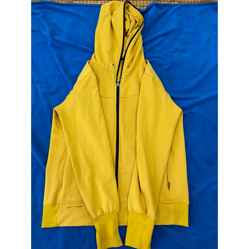 Thanh lý áo khoác chống nắng màu vàng size Xl