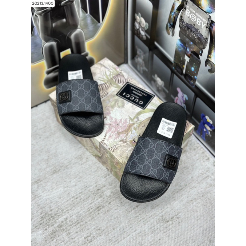 Dép lê nam Gc đế cao su quai có gắn logo hãng màu xanh than