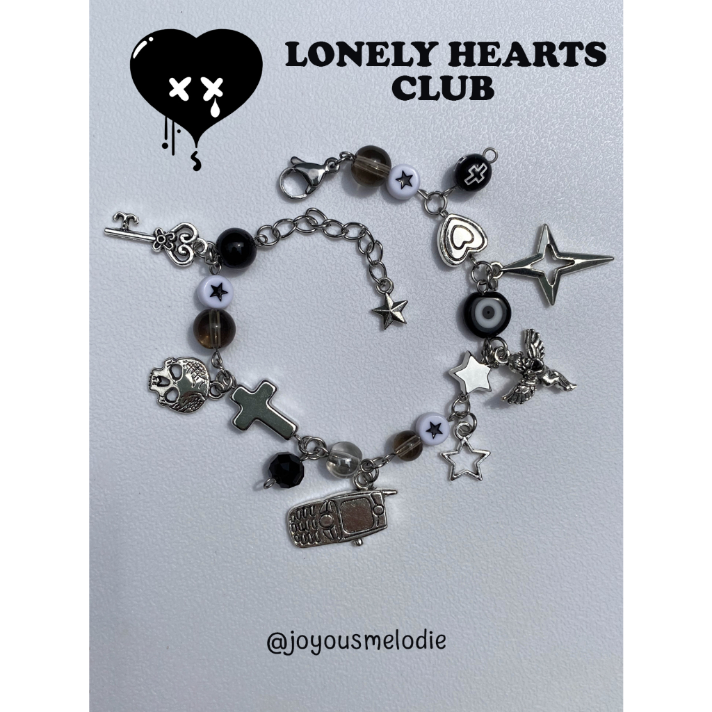 JOMÉ LONELY HEARTS CLUB BRACELET DARK VER. _Vòng tay handmade bằng thép không gỉ phong cách grunge, y2k