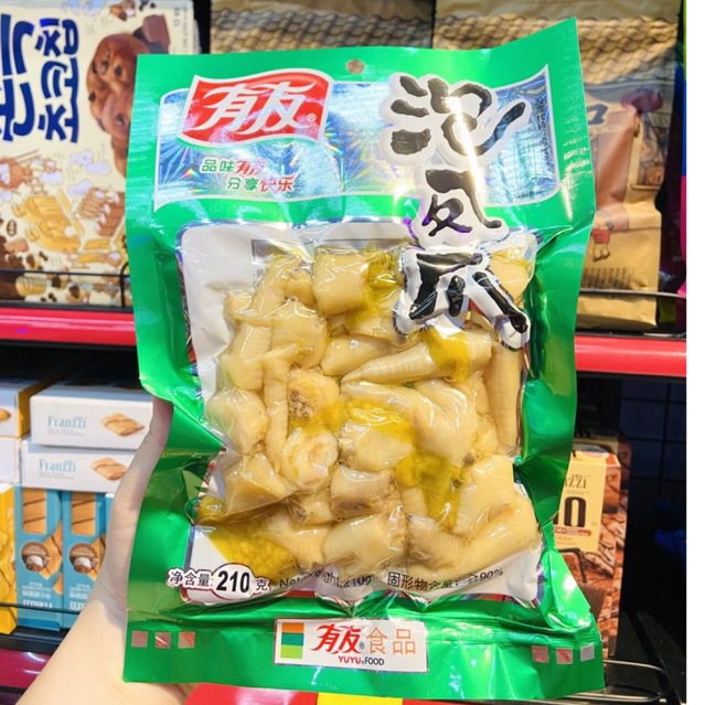 Chân Gà cay Yuyu siêu hot 210g Ăn Vặt Tiểu Muội
