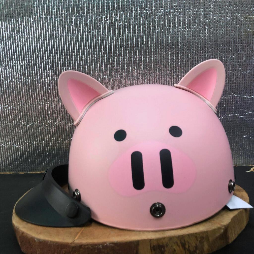 Mũ bảo hiểm Heo lớn SIZE L , Heo bé SIZE S kèm tai mèo và lưỡi trai siêu cute hàng công ty Hùng Hậu