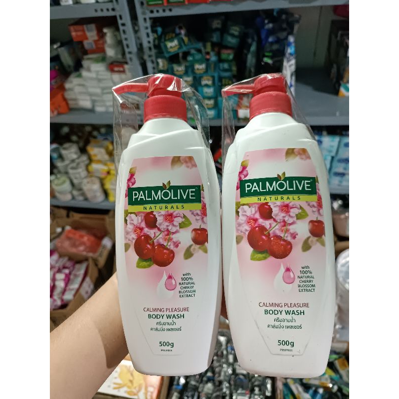 Sữa Tắm Palmolive Naturals chiết xuất hoa anh đào 500ml