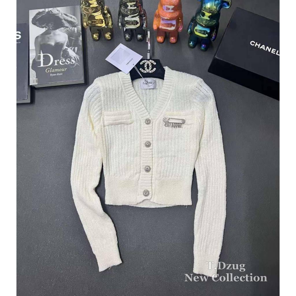 ÁO LEN CHÀ NEO KÈM TAG  VAI CÓ ĐỆM HÀNG QCL1