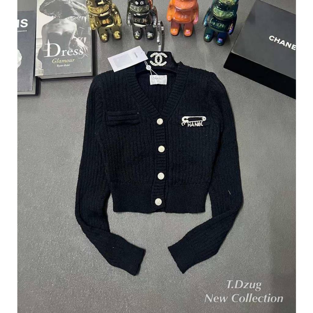 ÁO LEN CHÀ NEO KÈM TAG  VAI CÓ ĐỆM HÀNG QCL1