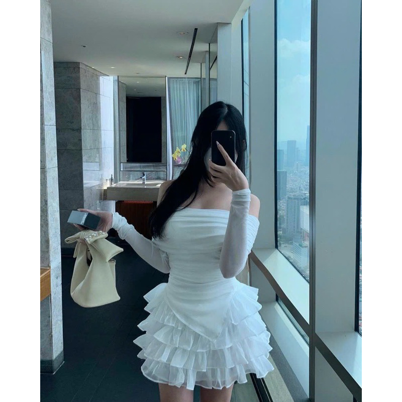 Set wynanh, Set áo tay dài lưới trễ vai kèm chân váy voan