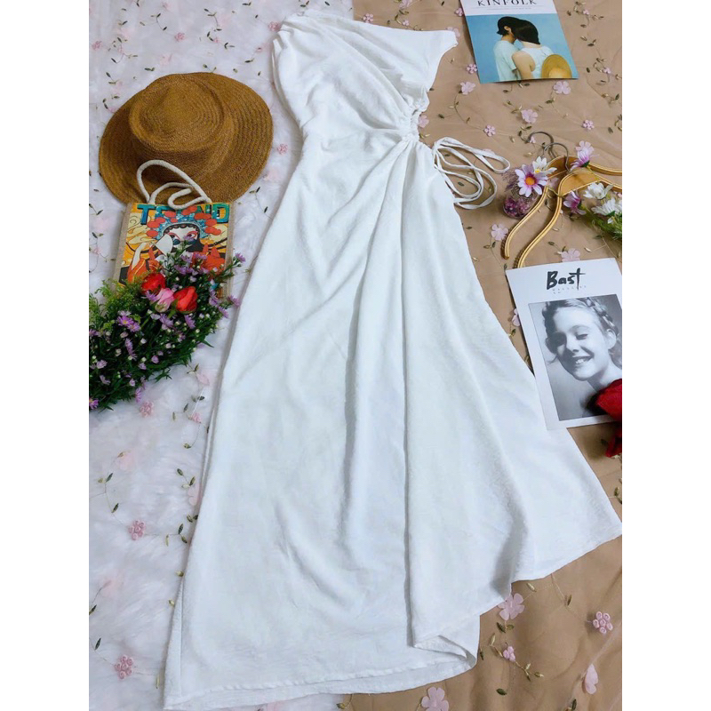 Đầm maxi trễ vai khoét eo