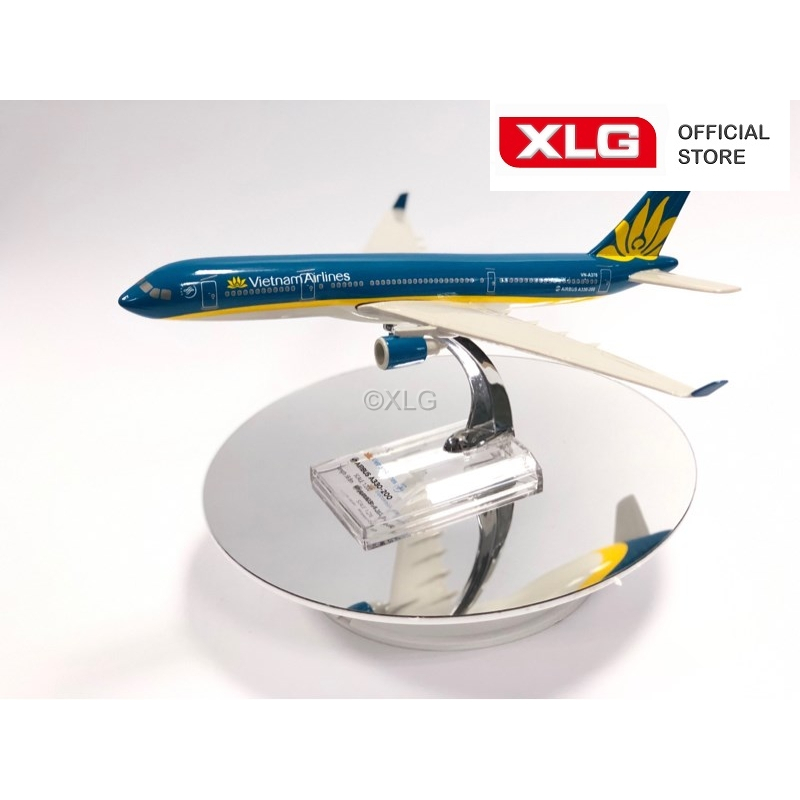 Mô hình máy bay VietNam Airlines 32 cm Airbus A330-200 cao cấp