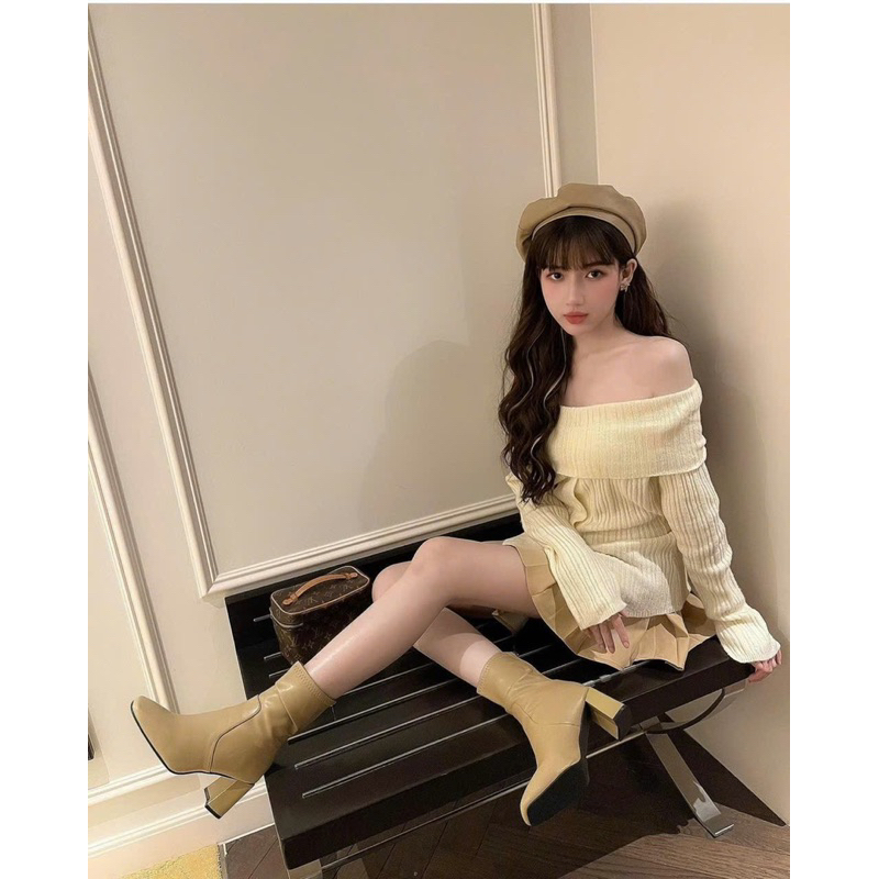 SET ÁO NUDE TRỄ VAI - CHÂN VÁY XẾP LY