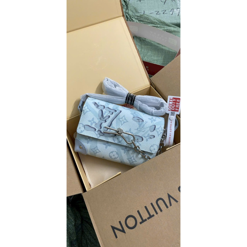 Túi lv đeo chéo nam