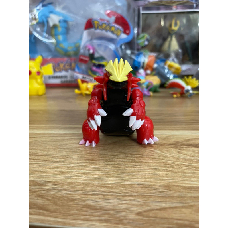 Mô hình pokemon groudon