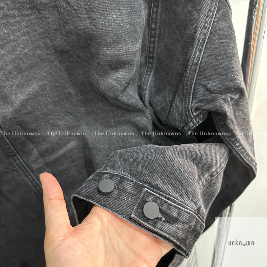 👑👑-Áo Khoác Denim FOG Essentials Black Faded Jeans Jacket,áo khoác jean FOG cao cấp