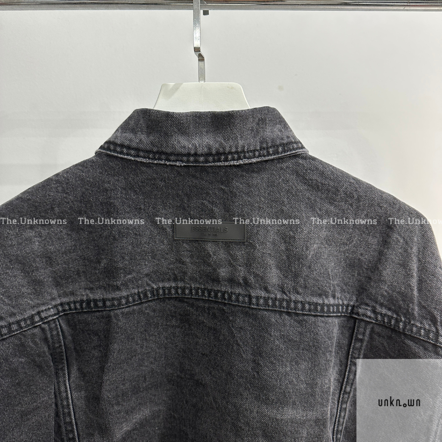 👑👑-Áo Khoác Denim FOG Essentials Black Faded Jeans Jacket,áo khoác jean FOG cao cấp