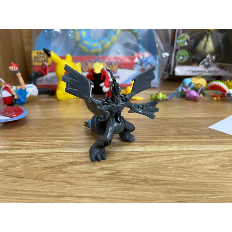 Mô hình pokemon zekrom